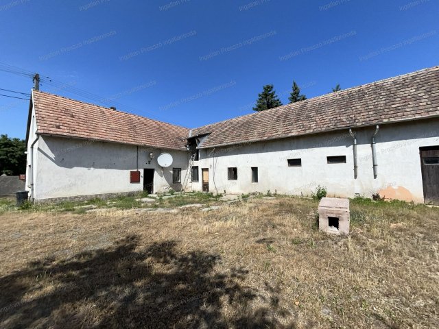 Eladó családi ház, Gyepükajánon 45 M Ft, 2 szobás