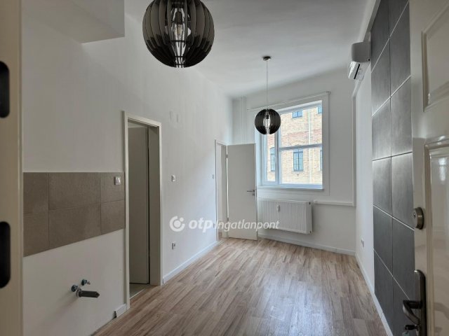 Eladó téglalakás, Budapesten, XXI. kerületben 32.9 M Ft