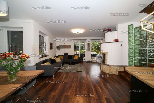 Eladó családi ház, Budapesten, III. kerületben 329.9 M Ft