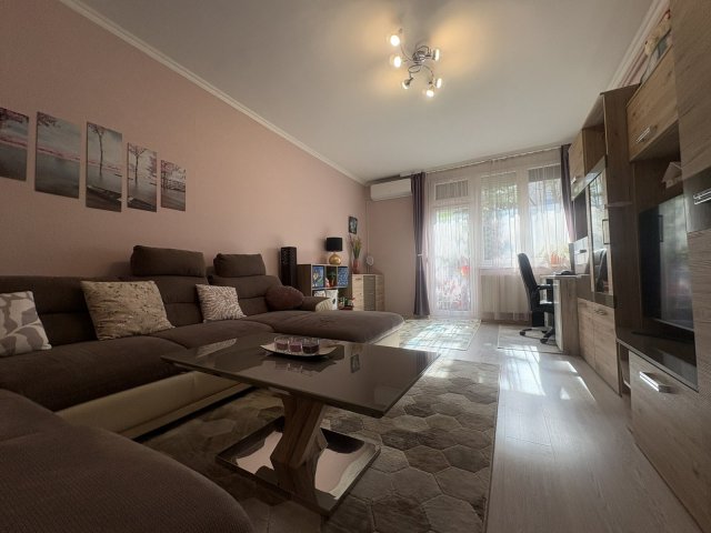 Eladó téglalakás, Budapesten, IV. kerületben 77.5 M Ft