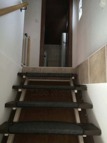 Eladó nyaraló, Balatonszemesen 99 M Ft, 2+2 szobás