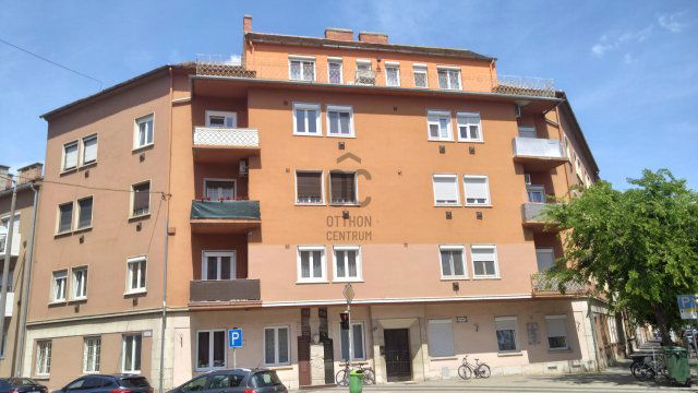 Eladó téglalakás, Szombathelyen 32.9 M Ft, 2 szobás