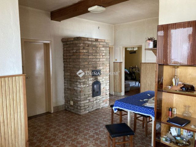 Eladó családi ház, Bősárkányon 26.9 M Ft, 3 szobás