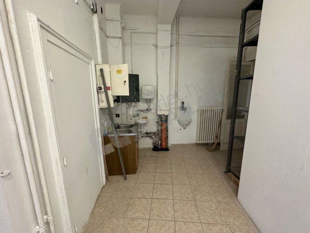 Kiadó üzlethelyiség, XII. kerületben, Alkotás utcában