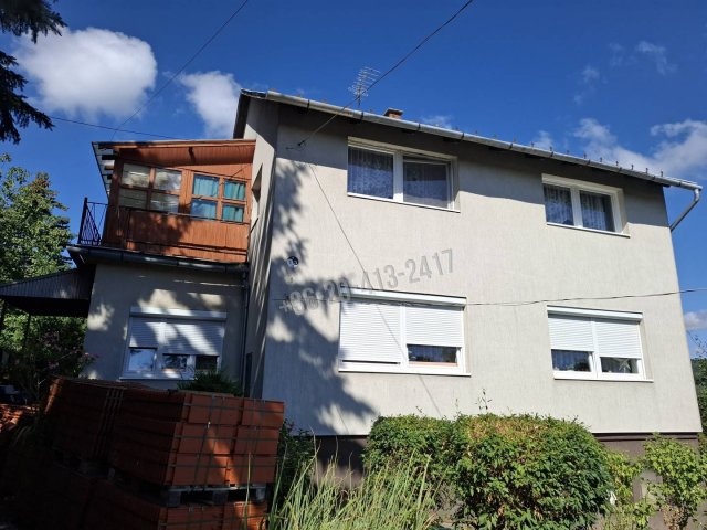 Eladó családi ház, Nagykovácsiban 117.9 M Ft, 5 szobás