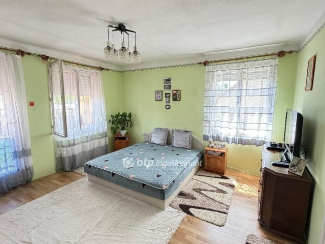 Eladó családi ház, Szilvásváradon 43.9 M Ft, 4+2 szobás