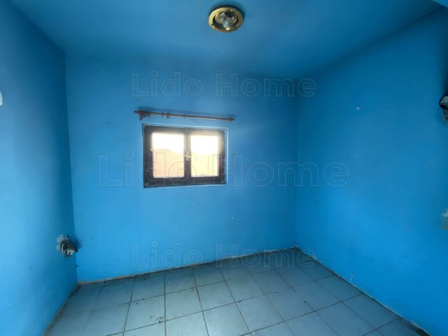 Eladó családi ház, Siófokon 35 M Ft, 5 szobás