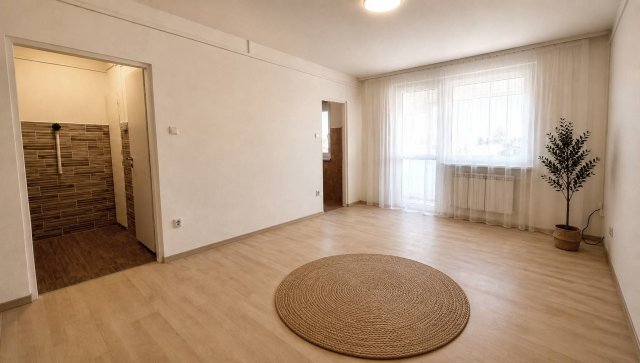 Eladó téglalakás, Nyíregyházán 27.9 M Ft, 1 szobás