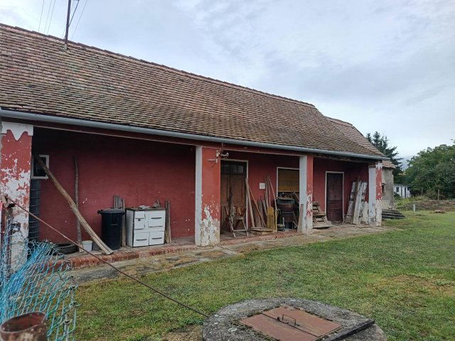 Eladó családi ház, Pécsudvardon 18.9 M Ft, 1+1 szobás