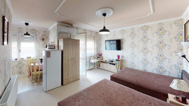 Eladó téglalakás, Hajdúszoboszlón 42 M Ft, 1 szobás