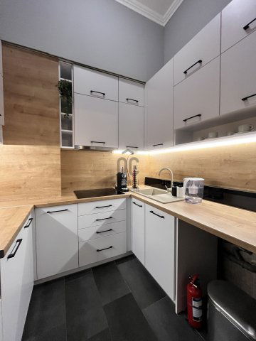 Eladó téglalakás, Budapesten, I. kerületben 97.9 M Ft, 2 szobás