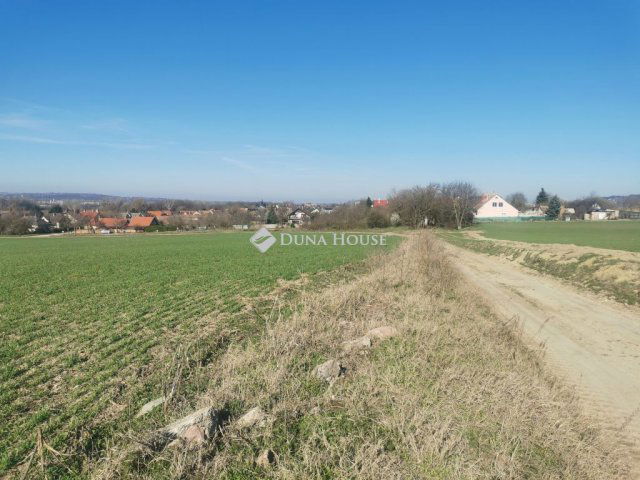 Eladó telek, Szomódon 5.5 M Ft / költözzbe.hu