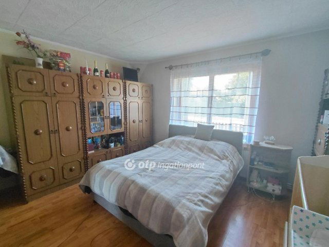 Eladó családi ház, Pusztamonostoron 28 M Ft, 2 szobás