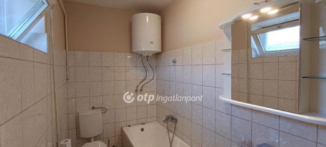 Eladó családi ház, Dömsödön 55.5 M Ft, 1+3 szobás