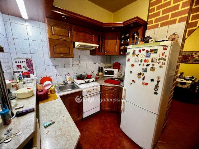 Eladó családi ház, Kompolton 29.9 M Ft, 3 szobás