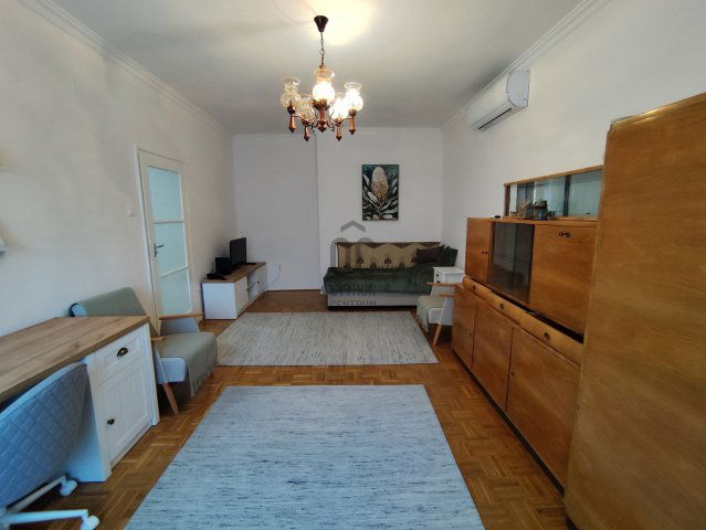 Kiadó panellakás, albérlet, Nyíregyházán 140 E Ft / hó