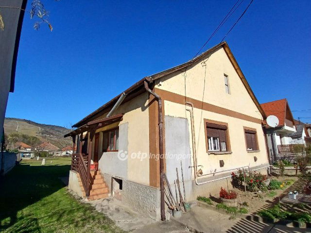 Eladó családi ház, Tokajban 39 M Ft, 2+1 szobás