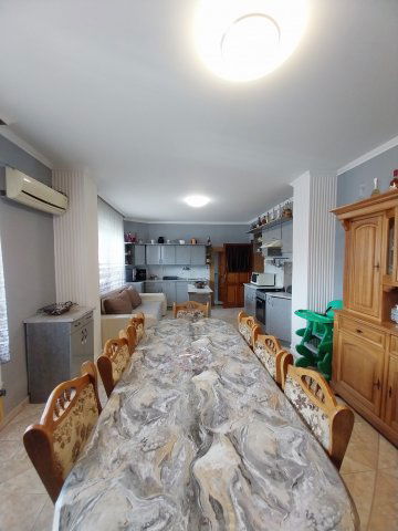 Eladó családi ház, Nyíregyházán 58.5 M Ft, 4 szobás