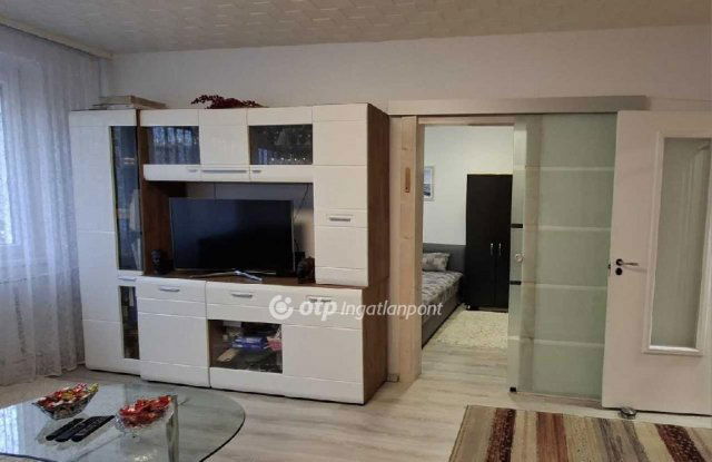 Eladó panellakás, Budapesten, XIV. kerületben 64.9 M Ft, 2 szobás