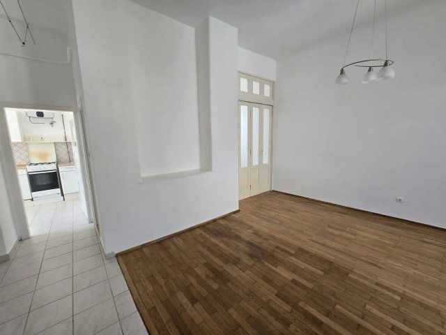 Eladó téglalakás, XII. kerületben, Hajnóczy József utcában