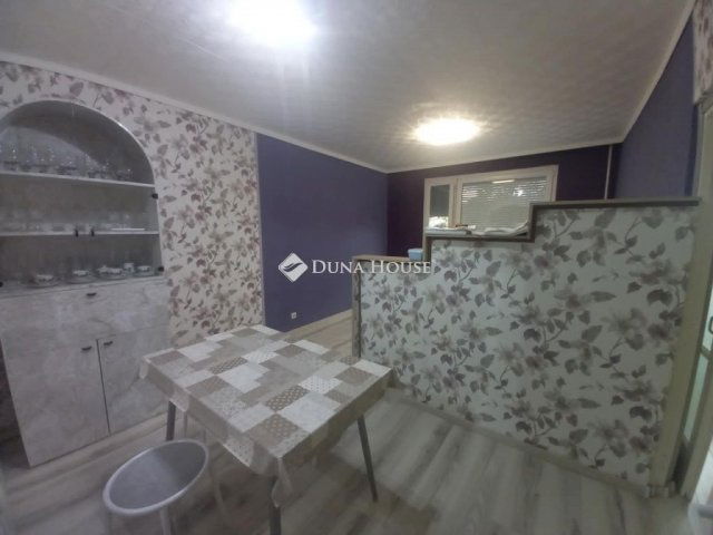 Eladó panellakás, Budapesten, IV. kerületben 62.99 M Ft, 2 szobás