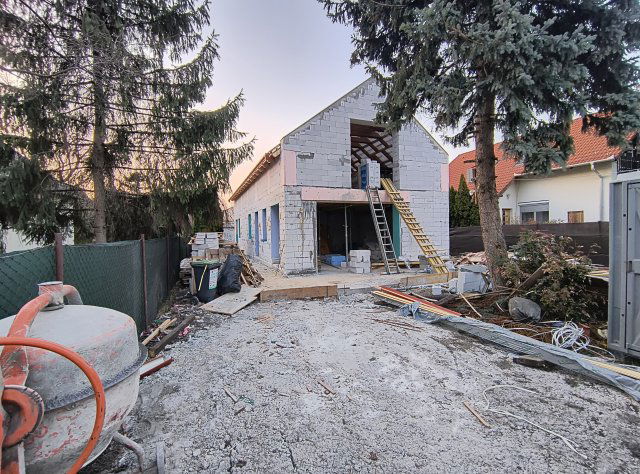 Eladó ikerház, Százhalombattán, Ősz utcában 105.7 M Ft