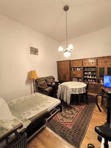 Eladó téglalakás, Szegeden 65 M Ft, 2 szobás
