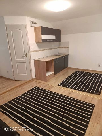 Eladó téglalakás, Budapesten, VII. kerületben 89 M Ft, 5 szobás