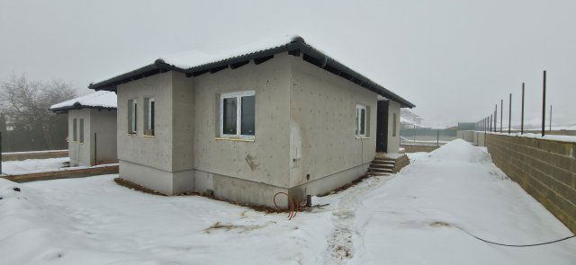 Eladó családi ház, Őrbottyánban 97.5 M Ft, 4 szobás