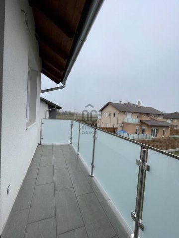 Eladó téglalakás, Dunaharasztin 85.545 M Ft, 3 szobás