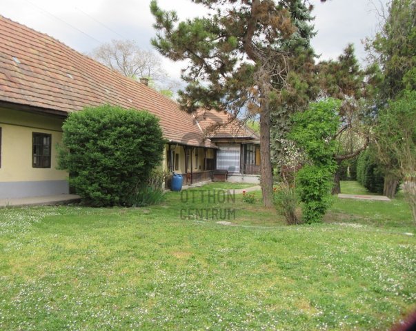 Eladó családi ház, Érden 85 M Ft, 5 szobás