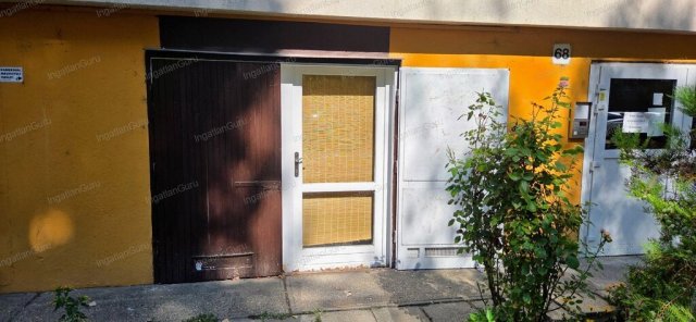 Kiadó üzlethelyiség, Kecskeméten 80 E Ft / hó, 1 szobás