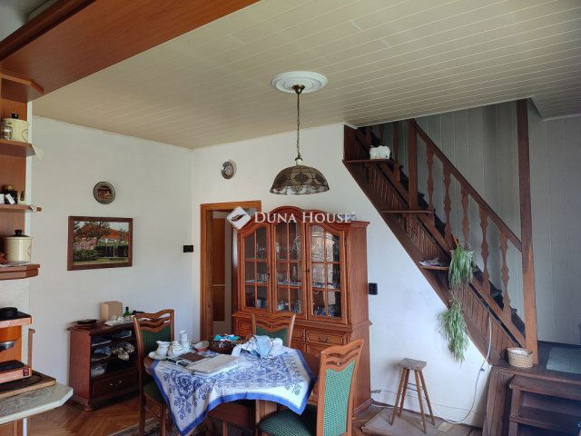 Eladó családi ház, Levélen 90 M Ft, 4 szobás