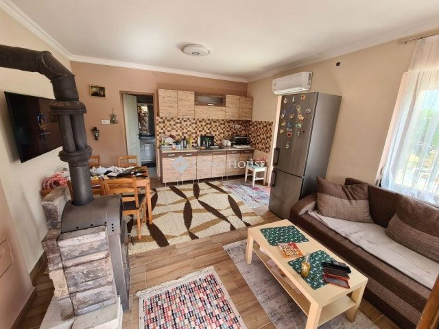 Eladó családi ház, Tóalmáson 49.99 M Ft, 3 szobás