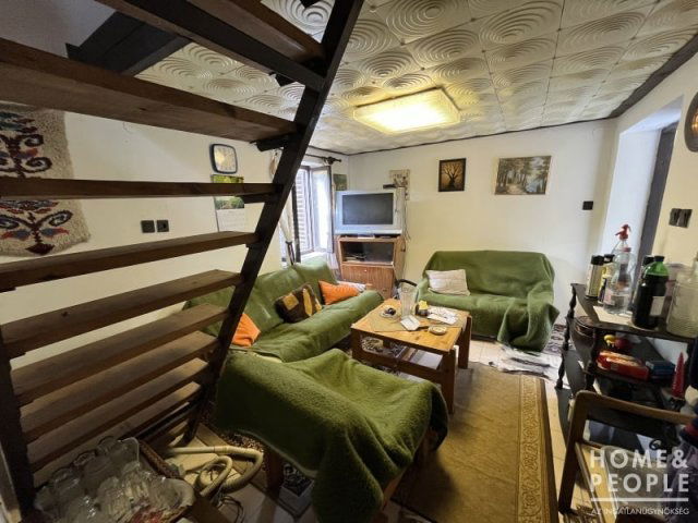 Eladó családi ház, Csongrádon 15 M Ft, 2 szobás