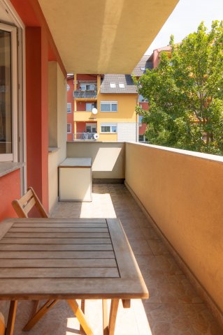 Eladó téglalakás, Szigetszentmiklóson 66.9 M Ft, 1 szobás