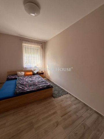 Eladó családi ház, Mohácson 134.9 M Ft, 9 szobás