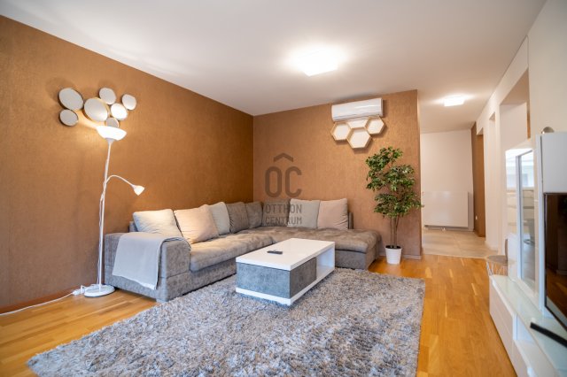 Eladó téglalakás, Budapesten, VI. kerületben 85.5 M Ft, 2 szobás