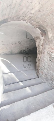 Eladó családi ház, Somlóvásárhelyen 29.99 M Ft, 1 szobás