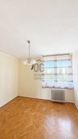 Eladó téglalakás, Székesfehérvárott 54.9 M Ft, 2 szobás