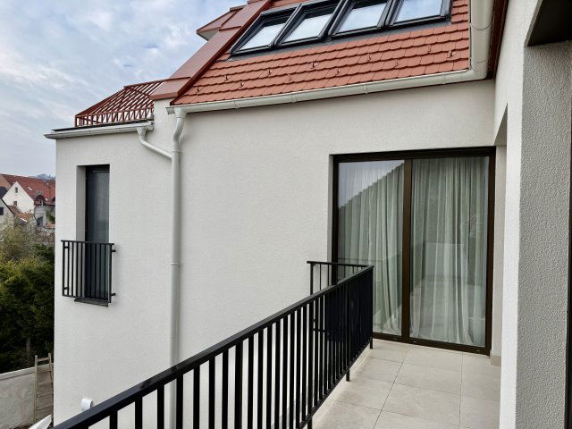 Eladó téglalakás, Pécsett, Szőlő utcában 89.9 M Ft, 2 szobás