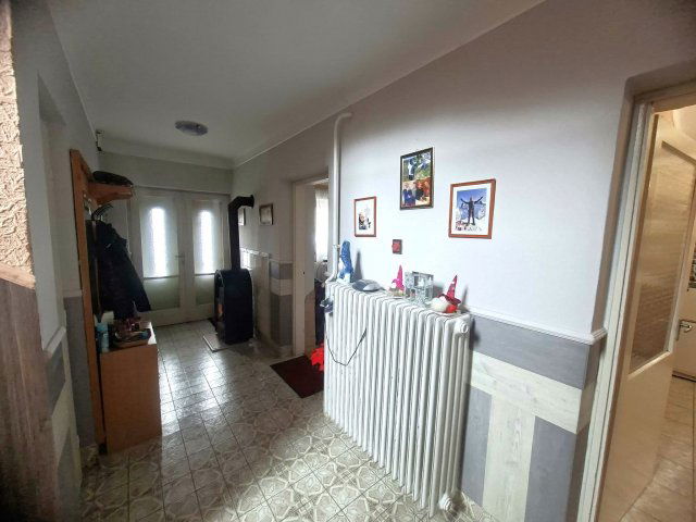 Eladó családi ház, Sályon 32.5 M Ft, 4 szobás