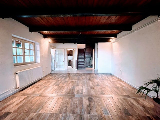 Eladó családi ház, Tahitótfalun 99 M Ft, 4 szobás