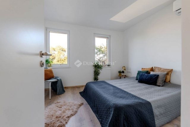 Eladó téglalakás, Budapesten, VI. kerületben 108.209 M Ft