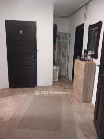 Eladó családi ház, Sarudon 25.99 M Ft, 2 szobás
