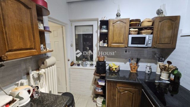 Eladó családi ház, Székesfehérvárott 135 M Ft, 5 szobás