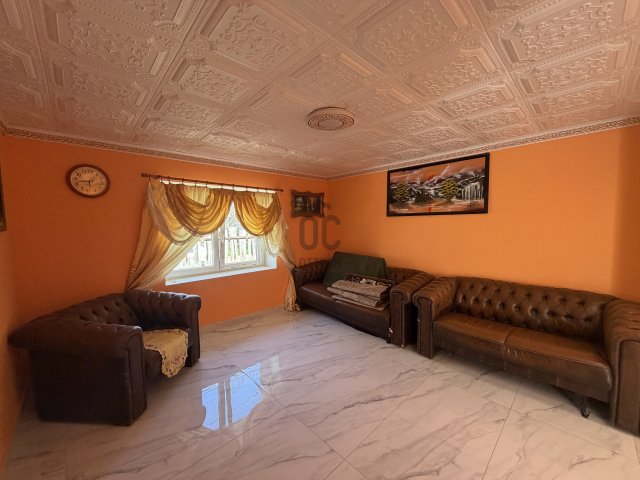 Eladó családi ház, Karácsondon 16.9 M Ft, 2 szobás