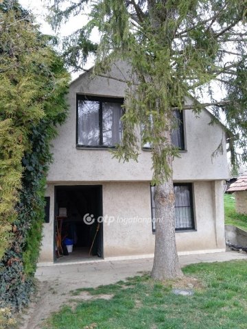 Eladó nyaraló, Romándon 11.9 M Ft, 2 szobás