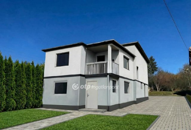 Eladó családi ház, Kazincbarcikán 79.9 M Ft, 4+1 szobás