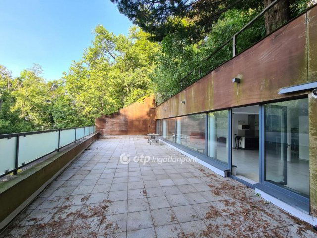 Eladó családi ház, Budapesten, XII. kerületben 549.9 M Ft